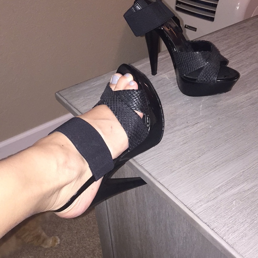Jessica Simpson sling backs